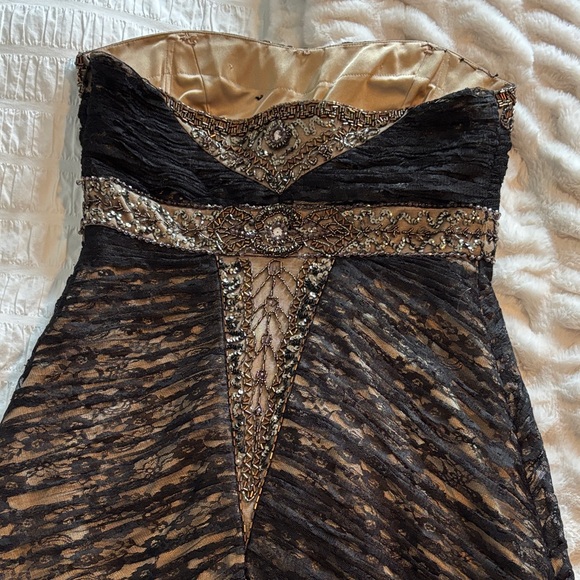 Sue Wong Strapless Black and Nude Dress - Picture 5 of 9